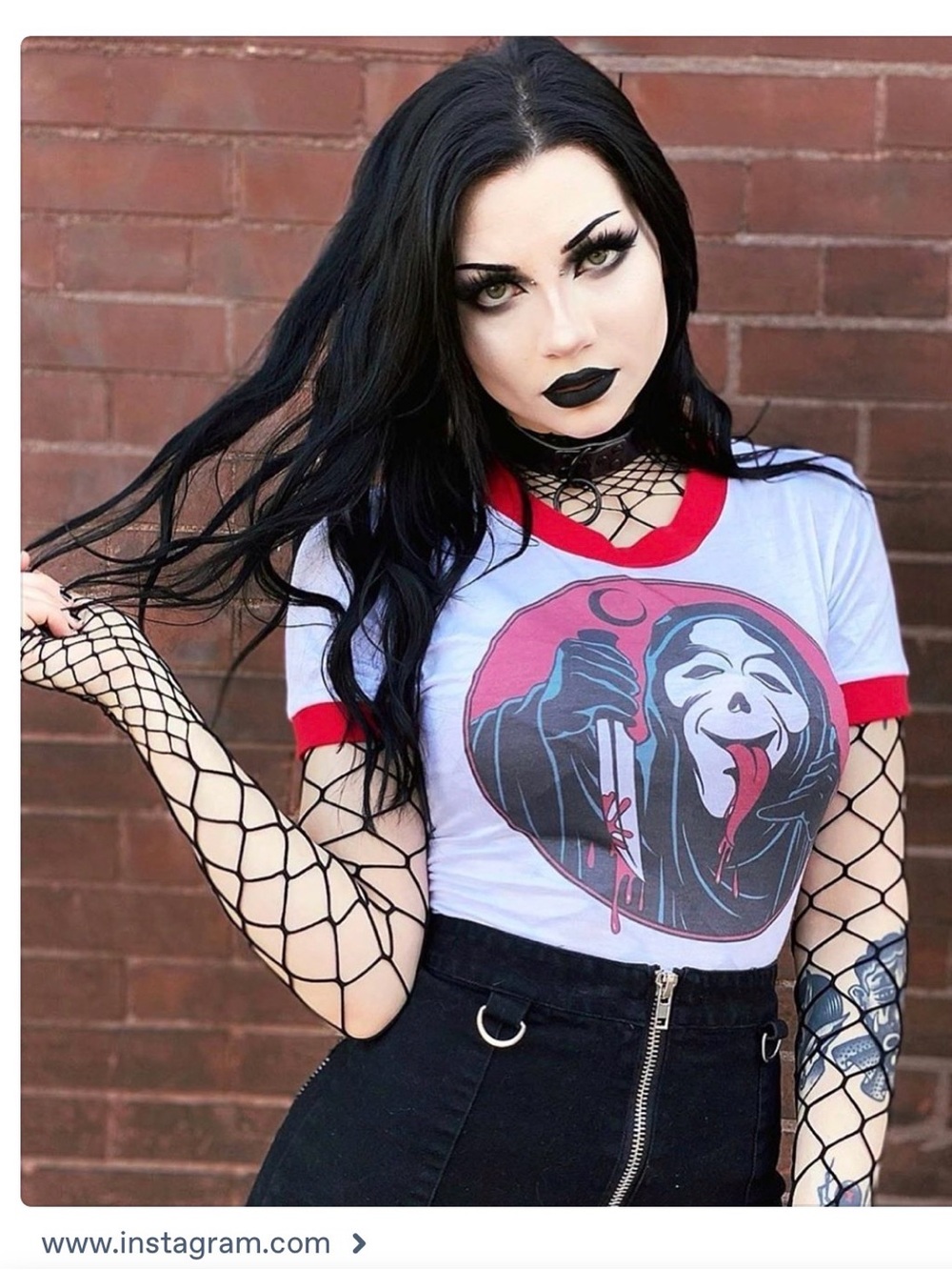 Vera’s Eye Candy Ghostface Ringer Tee Size L